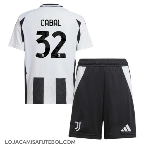 Camisa de Futebol Juventus Juan Cabal #32 Equipamento Principal Infantil 2024-25 Manga Curta (+ Calças curtas)